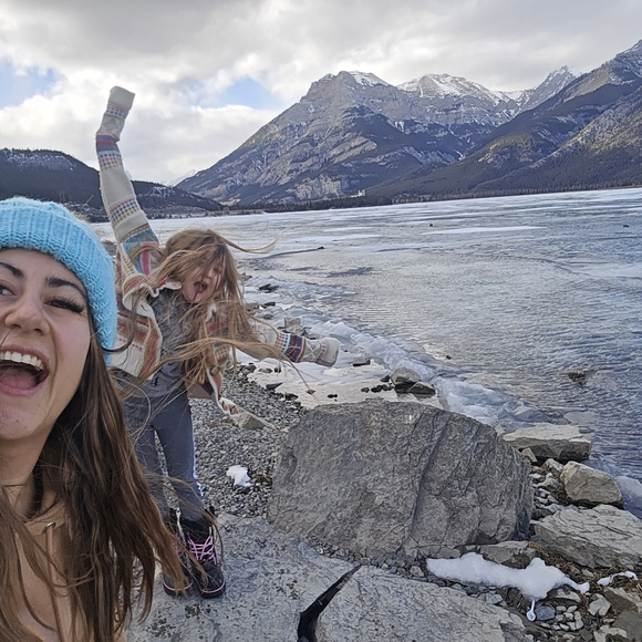 THANKFULCLOSET GOES LIVE ALERT!! $7 STARTS ALWAYS. - Picture 7 of 10